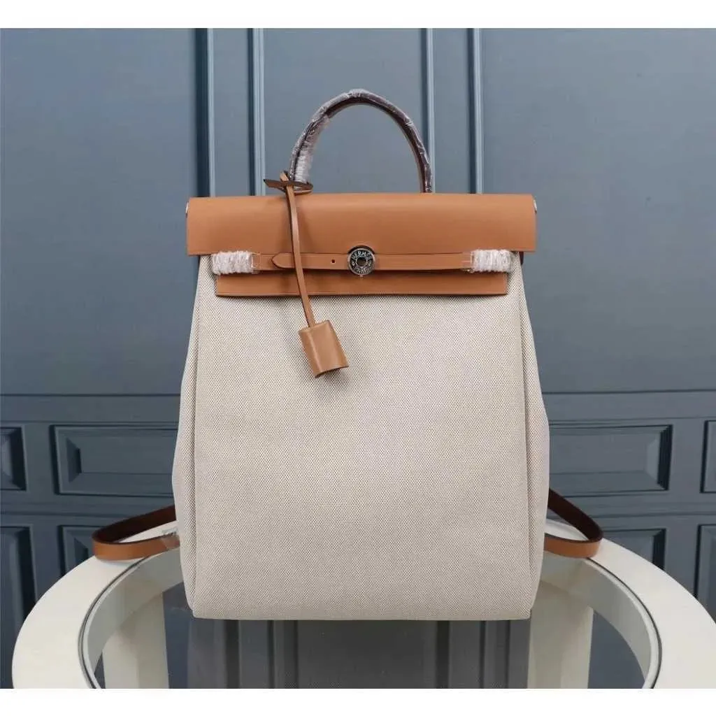 10A fashion womens designer bag designer handbag spring summer bags backpacks bag new high grade bag backpack leather mens small cowhide men