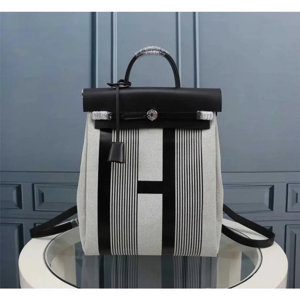 10A fashion womens designer bag designer handbag spring summer bags backpacks bag new high grade bag backpack leather mens small cowhide men