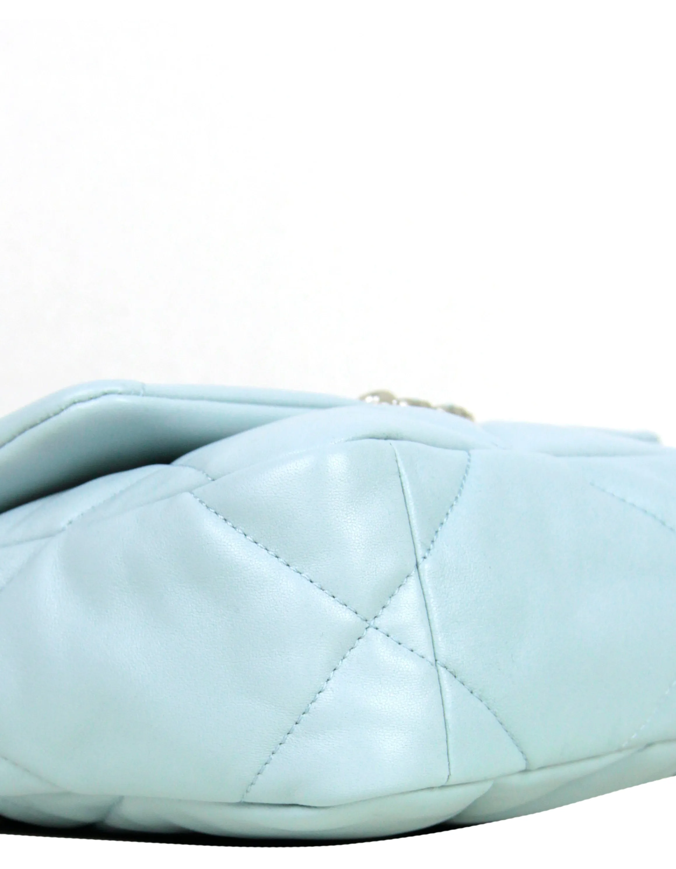 Chanel NWT 2022 Light Blue Lambskin Quilted Medium 19 Bag