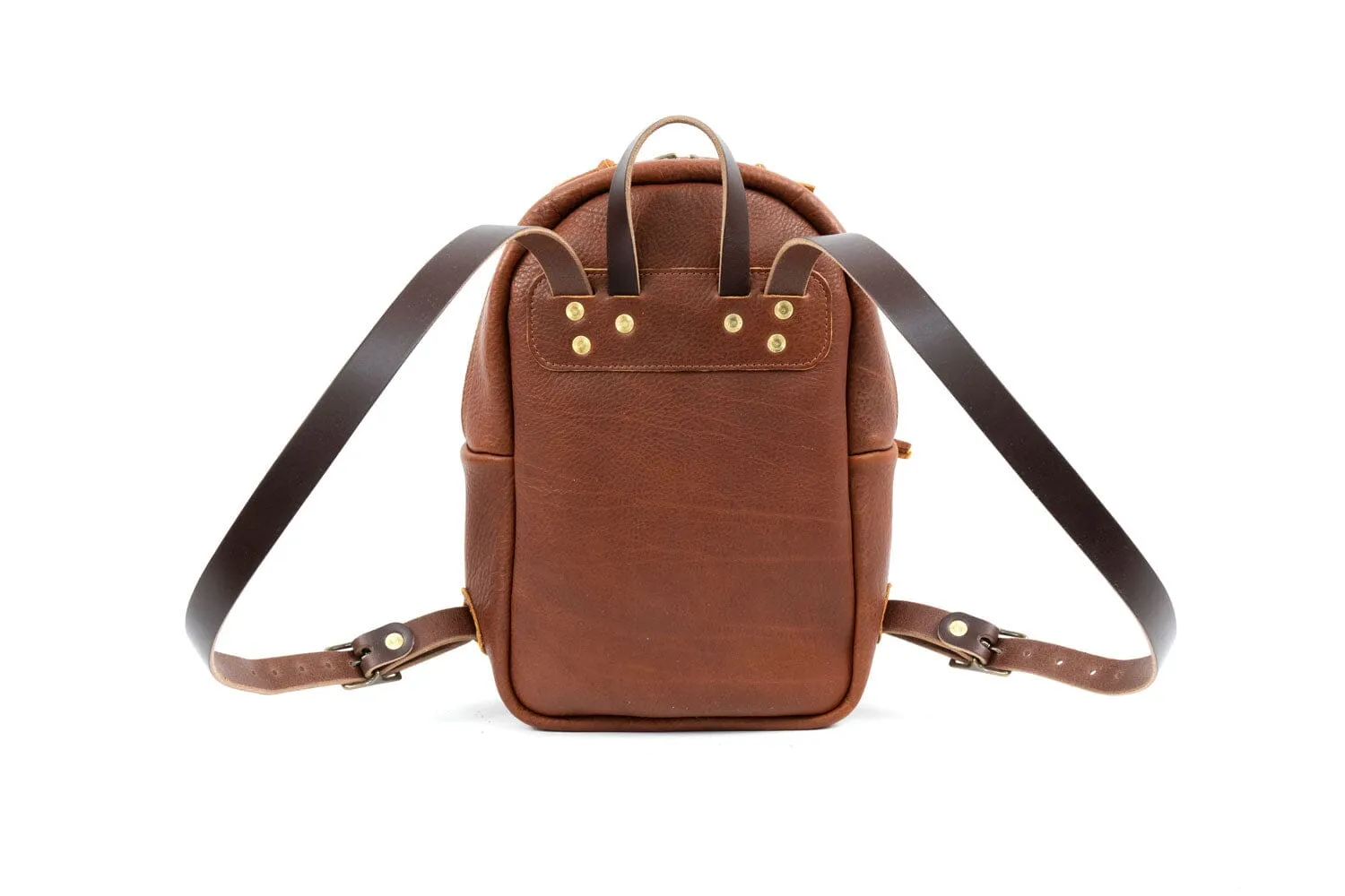CLASSIC ZIPPERED LEATHER BACKPACK - MEDIUM
