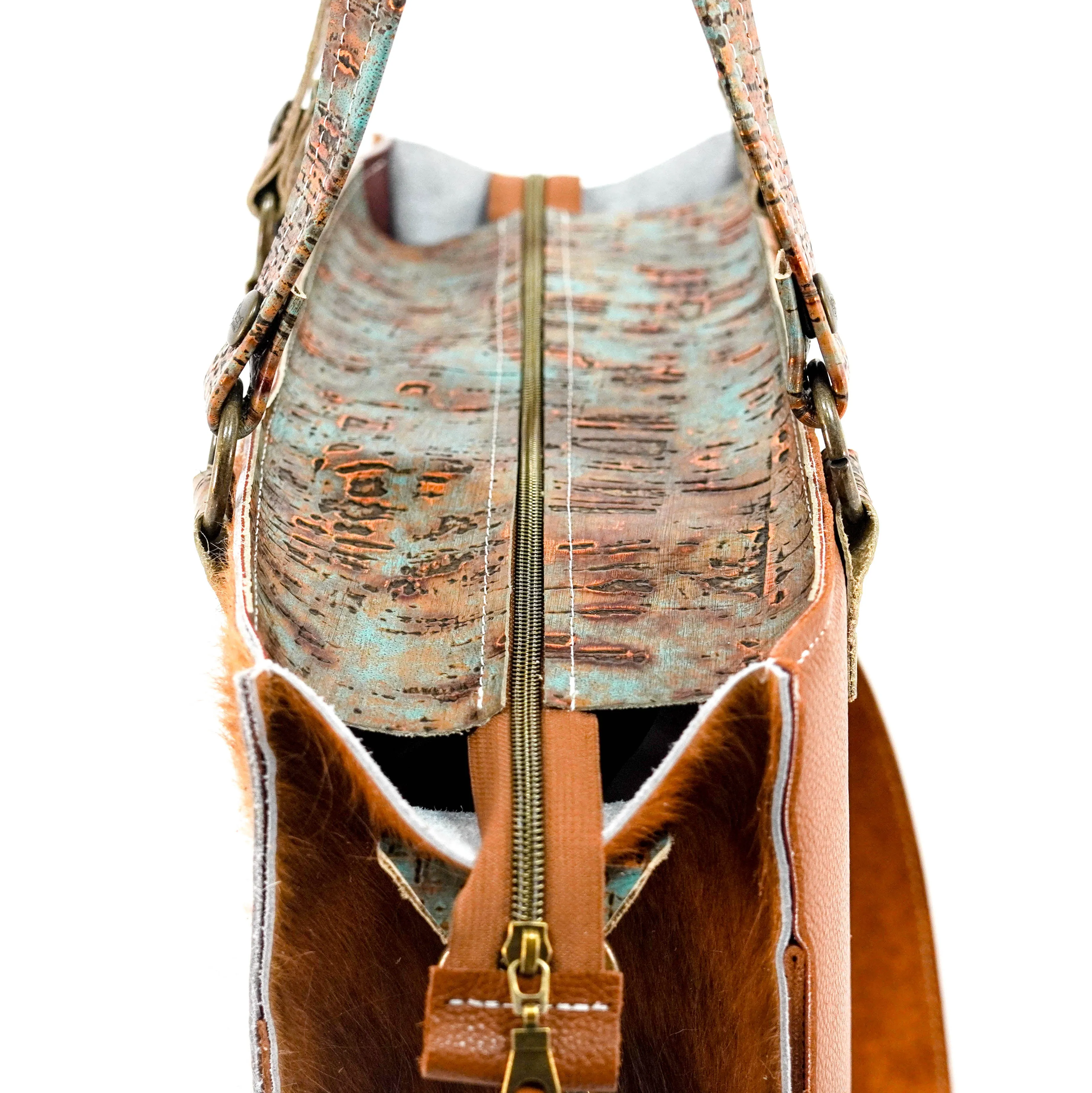 Clerk - Tricolor w/ Patina Driftwood