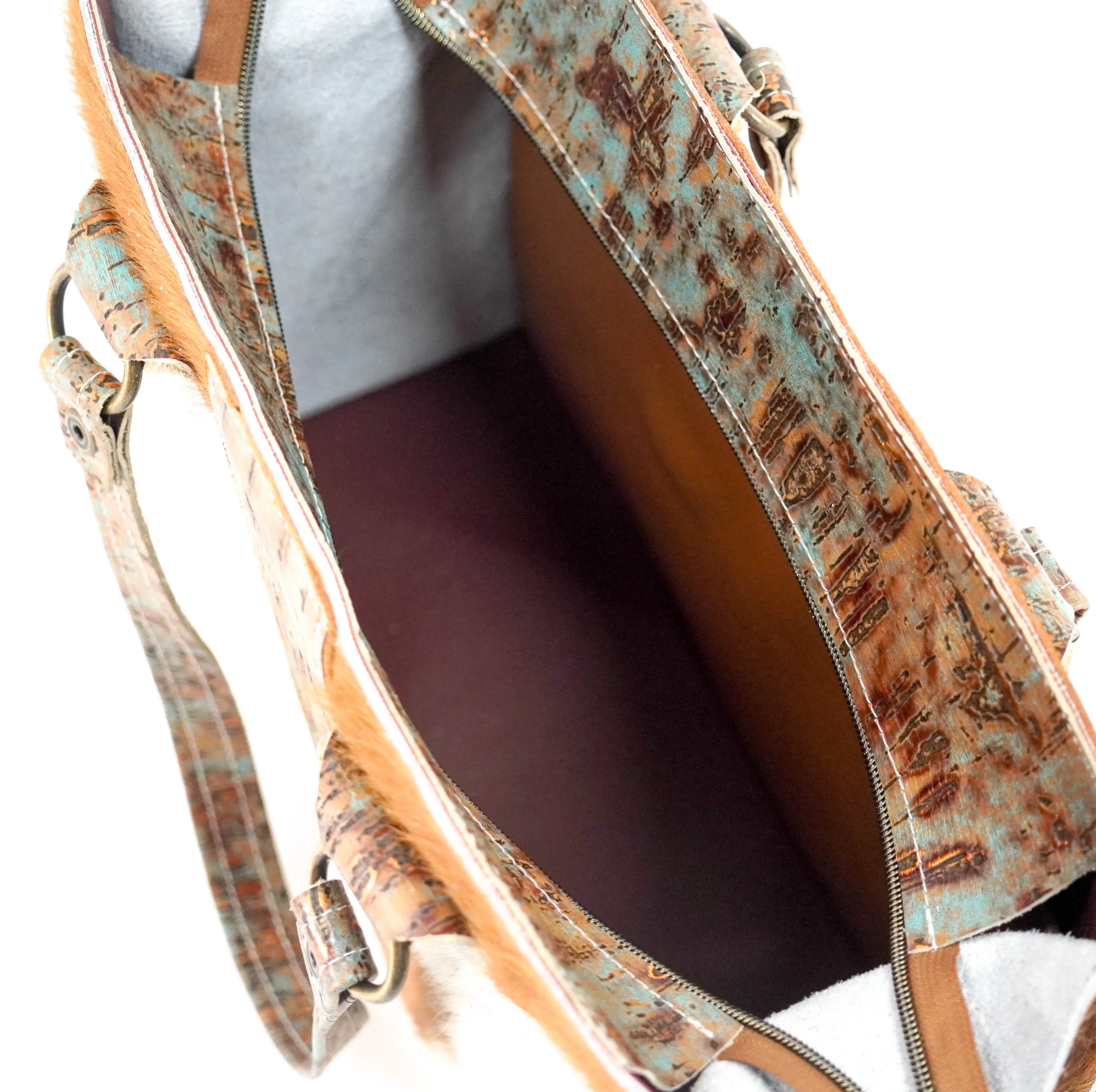 Clerk - Tricolor w/ Patina Driftwood