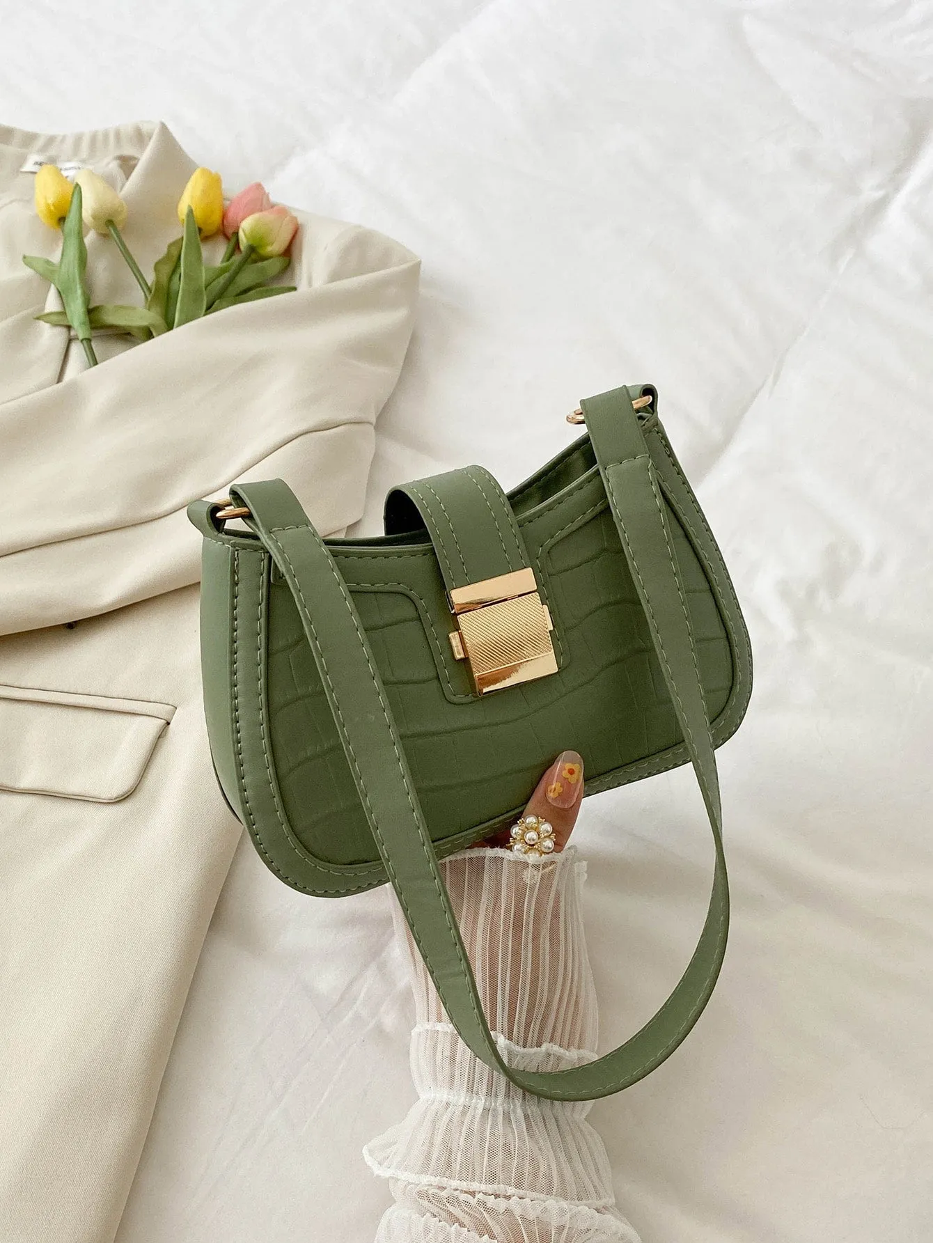 Crocodile Embossed Push Lock Baguette Bag - 𝘚𝘚²³  - Olive Green