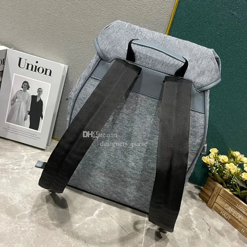 DESIGNERS high quality backpack woman travel bag fashion casual canvas denim flower backpacks classic leather luxury man backpack bag