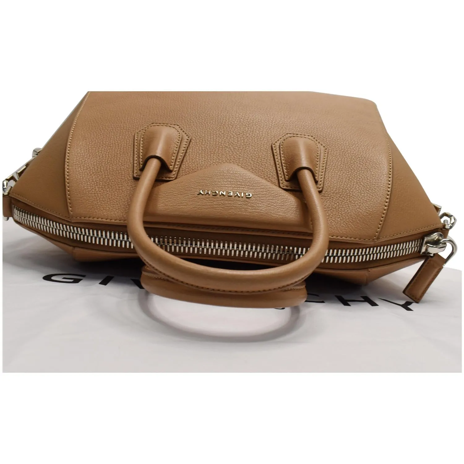 GIVENCHY Antigona Medium Leather Shoulder Bag Beige