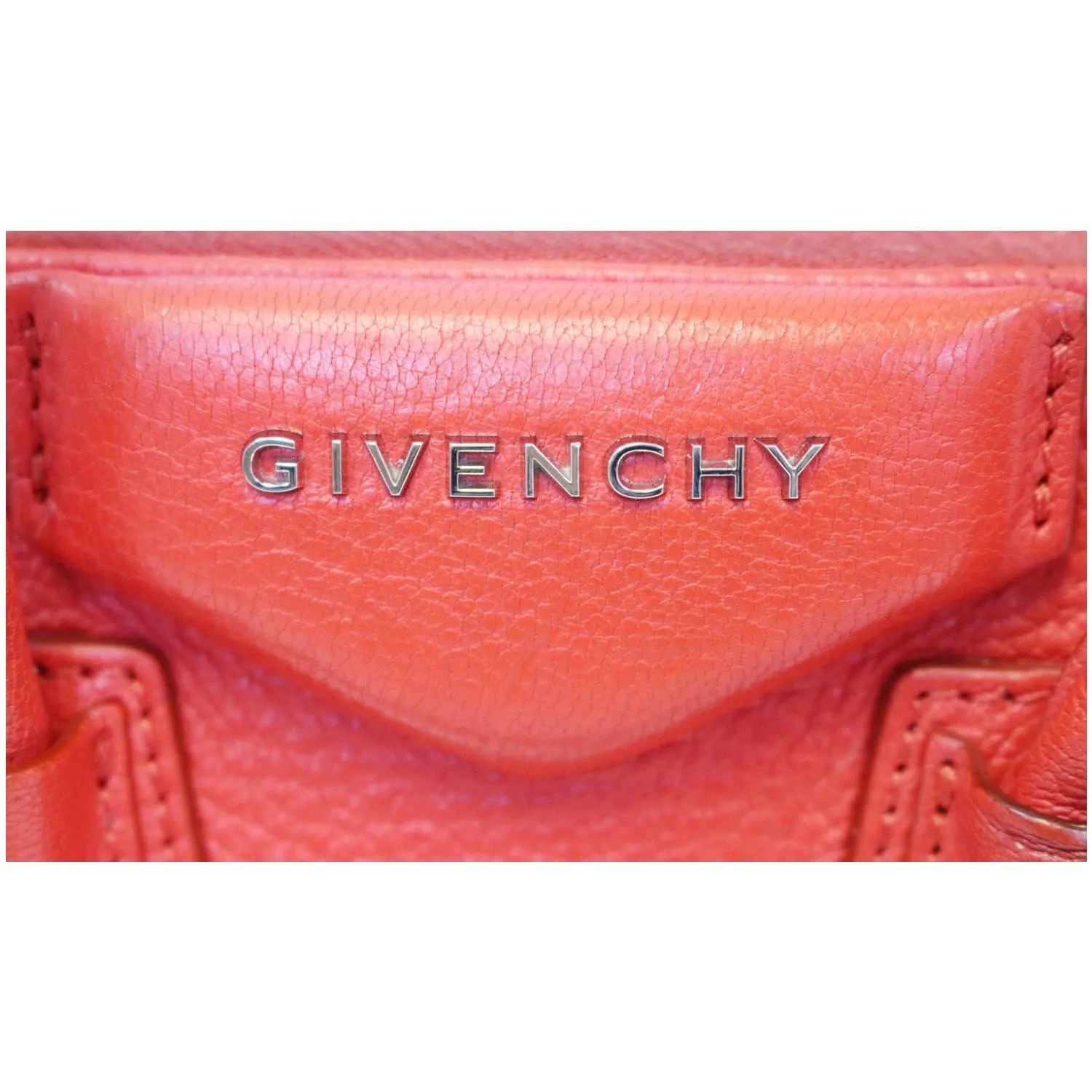 GIVENCHY Antigona Small Calfskin Leather Shoulder Bag Red