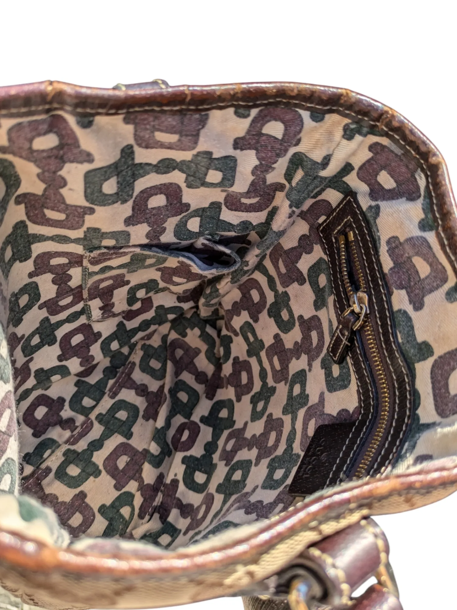Gucci GG Canvas Mushroom Embroidered Tote Bag