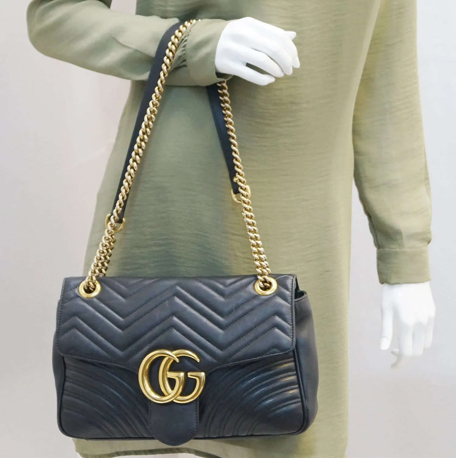 GUCCI GG Marmont Matelasse Leather Shoulder Bag Black 443496