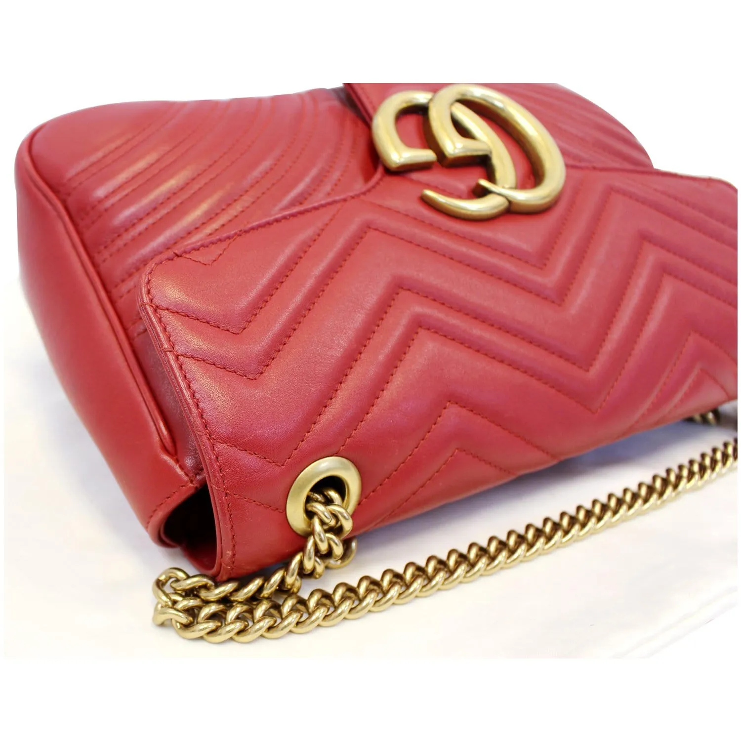 GUCCI GG Marmont Matelasse Leather Shoulder Bag Red 443496