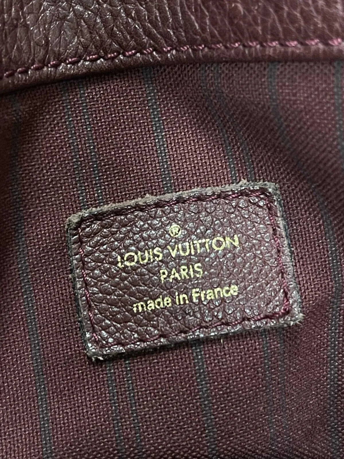 Louis Vuitton Empreinte Monogram Embossed Leather Artsy MM Burgundy Shoulder bag