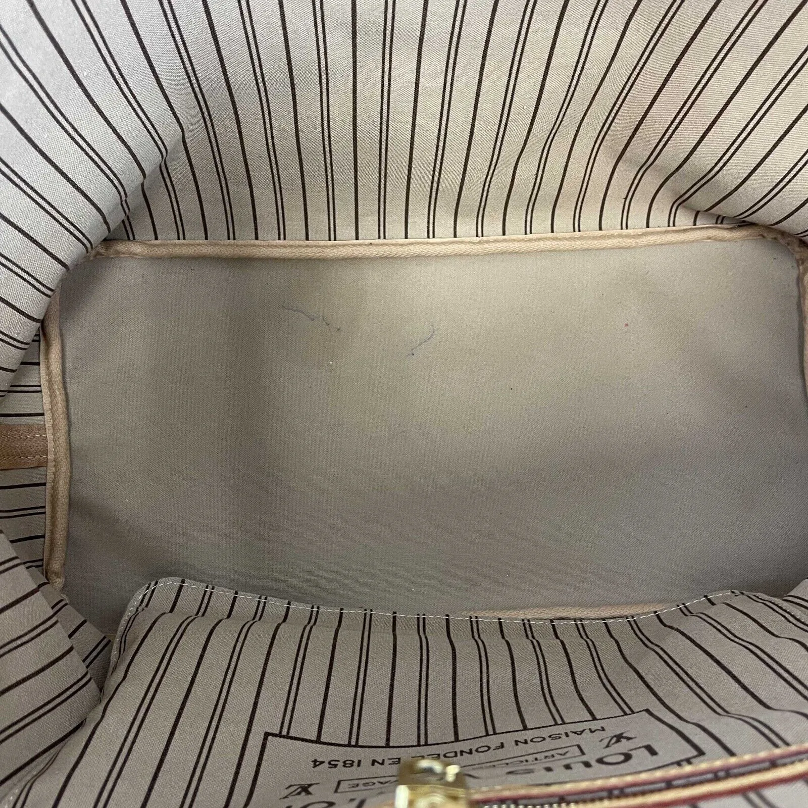 Louis Vuitton - LV Neverfull GM - Brown Monogram Shoulder Bag W / Pouch