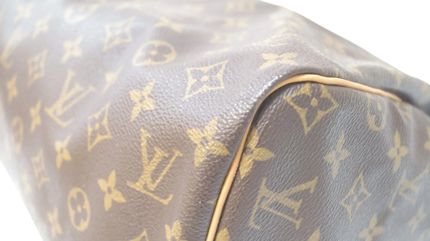 LOUIS VUITTON Monogram Canvas Speedy 30 Satchel Bag