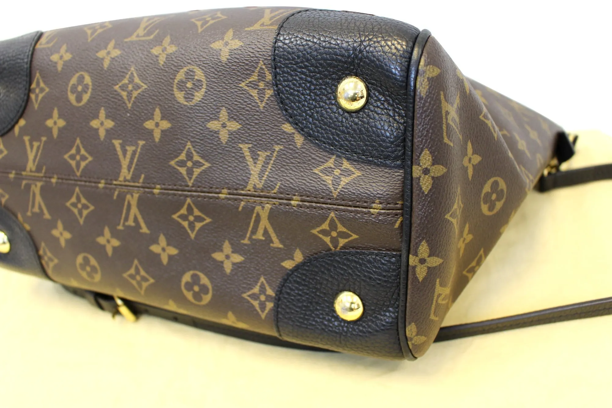 LOUIS VUITTON Monogram Estrela MM NM Noir Black Shoulder Bag