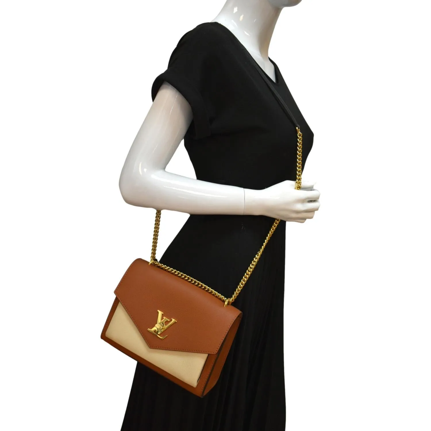 LOUIS VUITTON My Lockme Chain Leather Shoulder Bag Chataigne