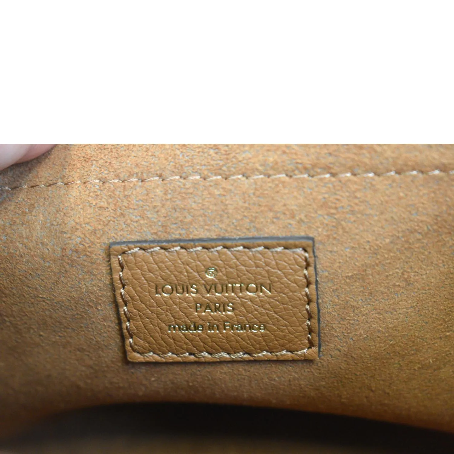 LOUIS VUITTON My Lockme Chain Leather Shoulder Bag Chataigne