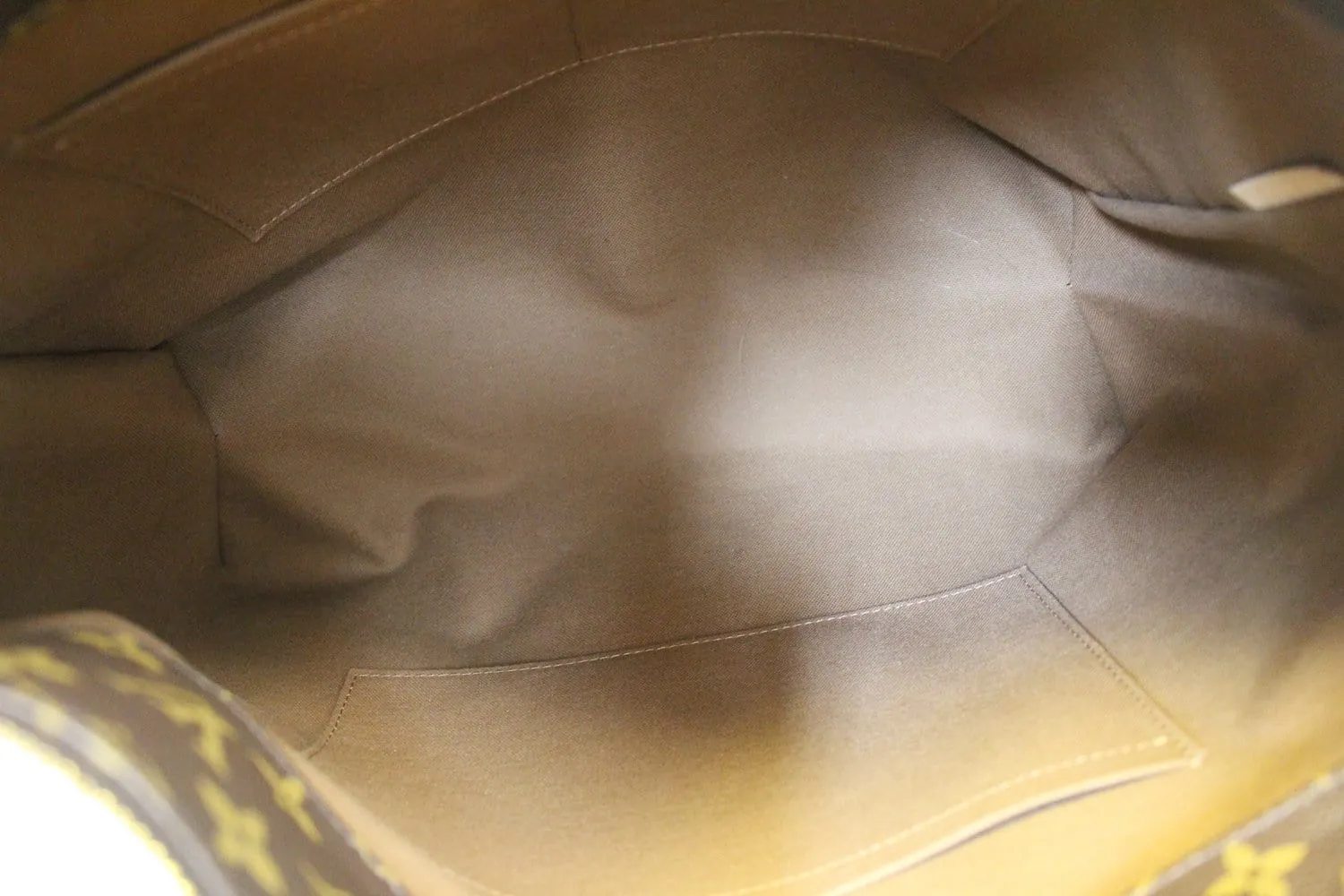 LOUIS VUITTON Sully MM Monogram Canvas  Shoulder Bag