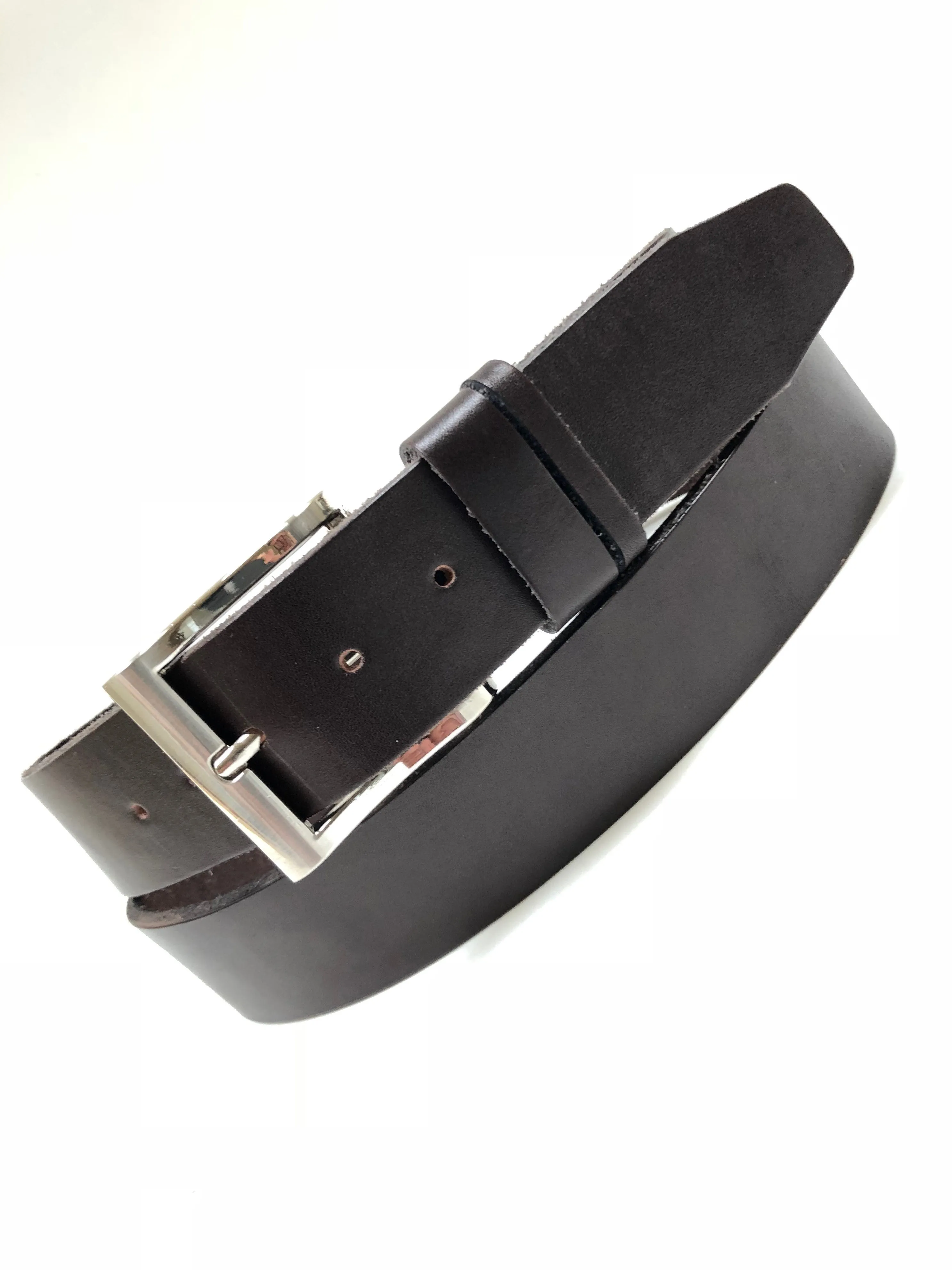 Men's Dark Brown Leather Belt with Smooth Silver Tone Buckle 38A11