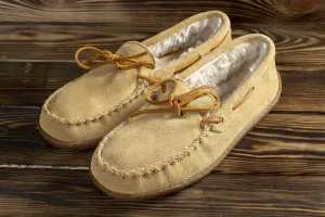 Minnetonka Pile Lined Hardsole Moccasin