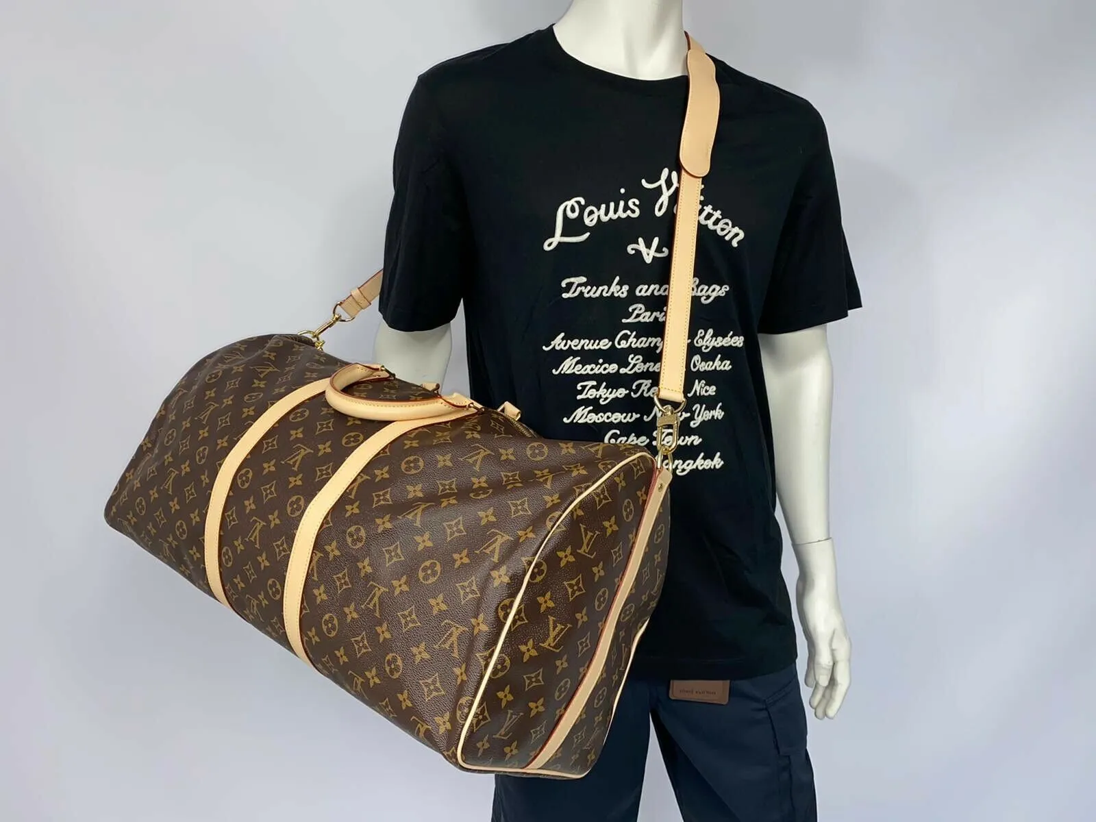 Monogram Canvas Keepall Bandouliere 55