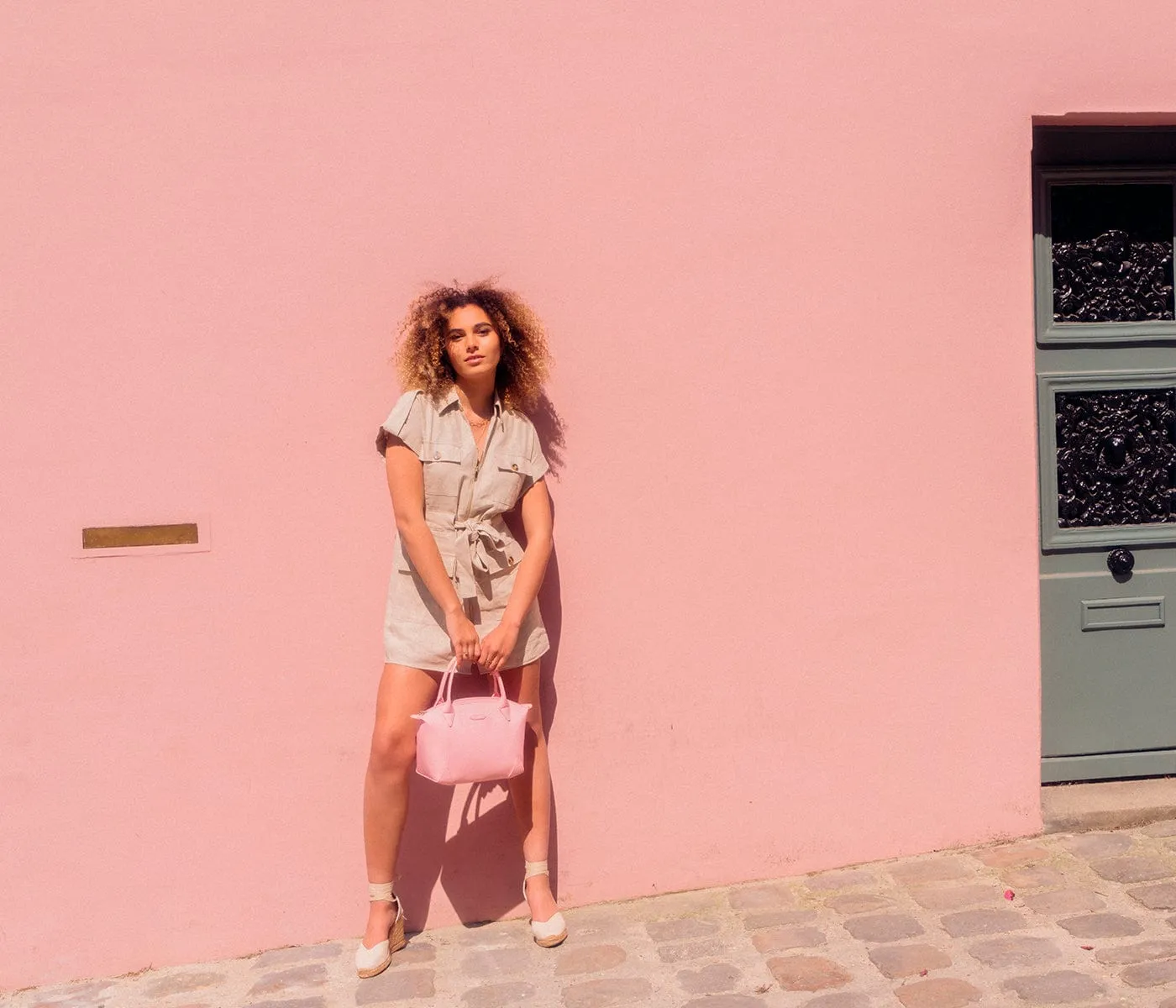 Pretty Apple Skin Vegan Leather Shoulder Bag | Pink