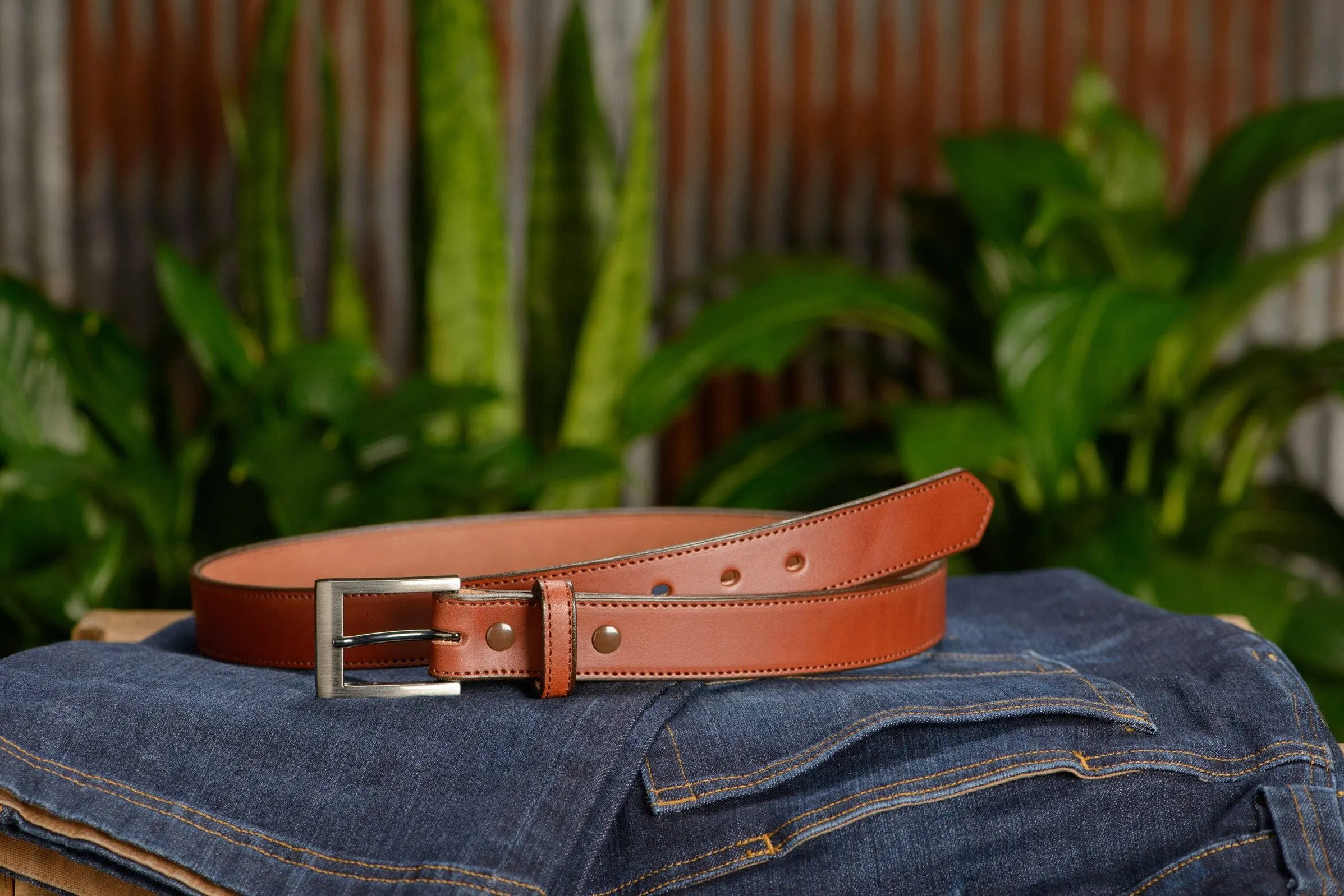 The Admiral: Men's Medium Brown Stitched Leather Belt 1.19"