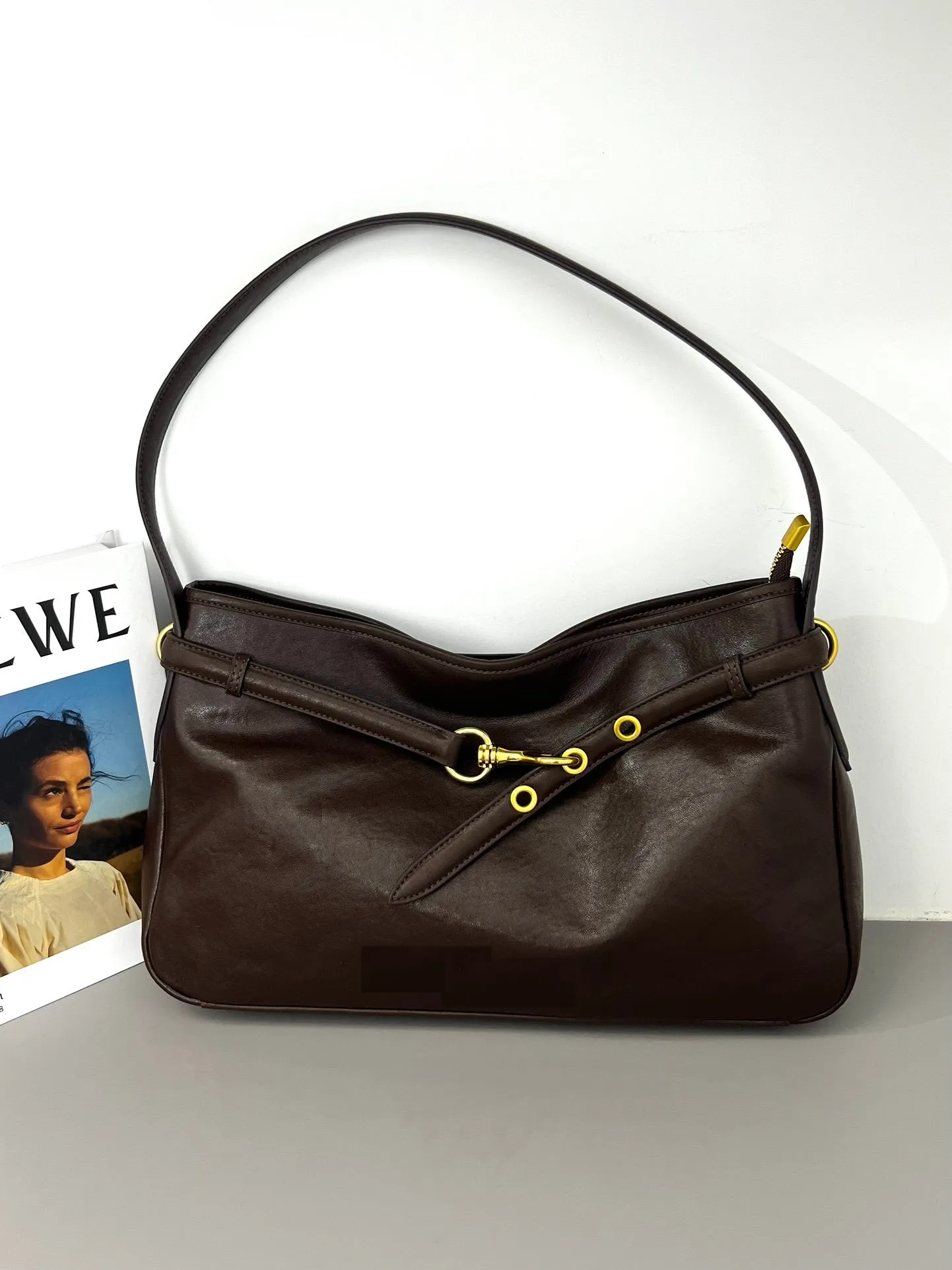 The Classic Luxe Shoulder Bag