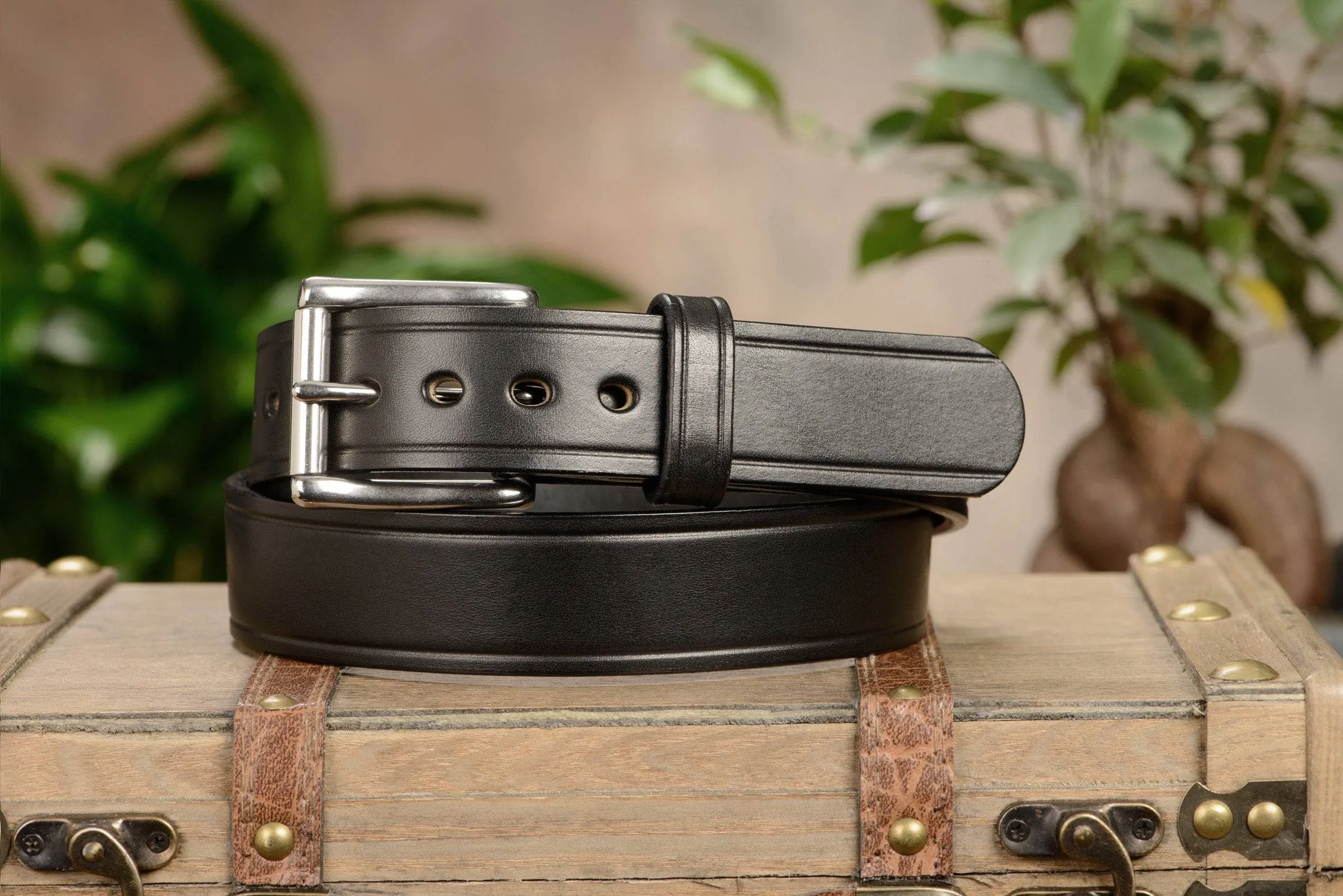 The Eastwood: Men's Black Creased Accent Leather Belt Max Thick 1.50"