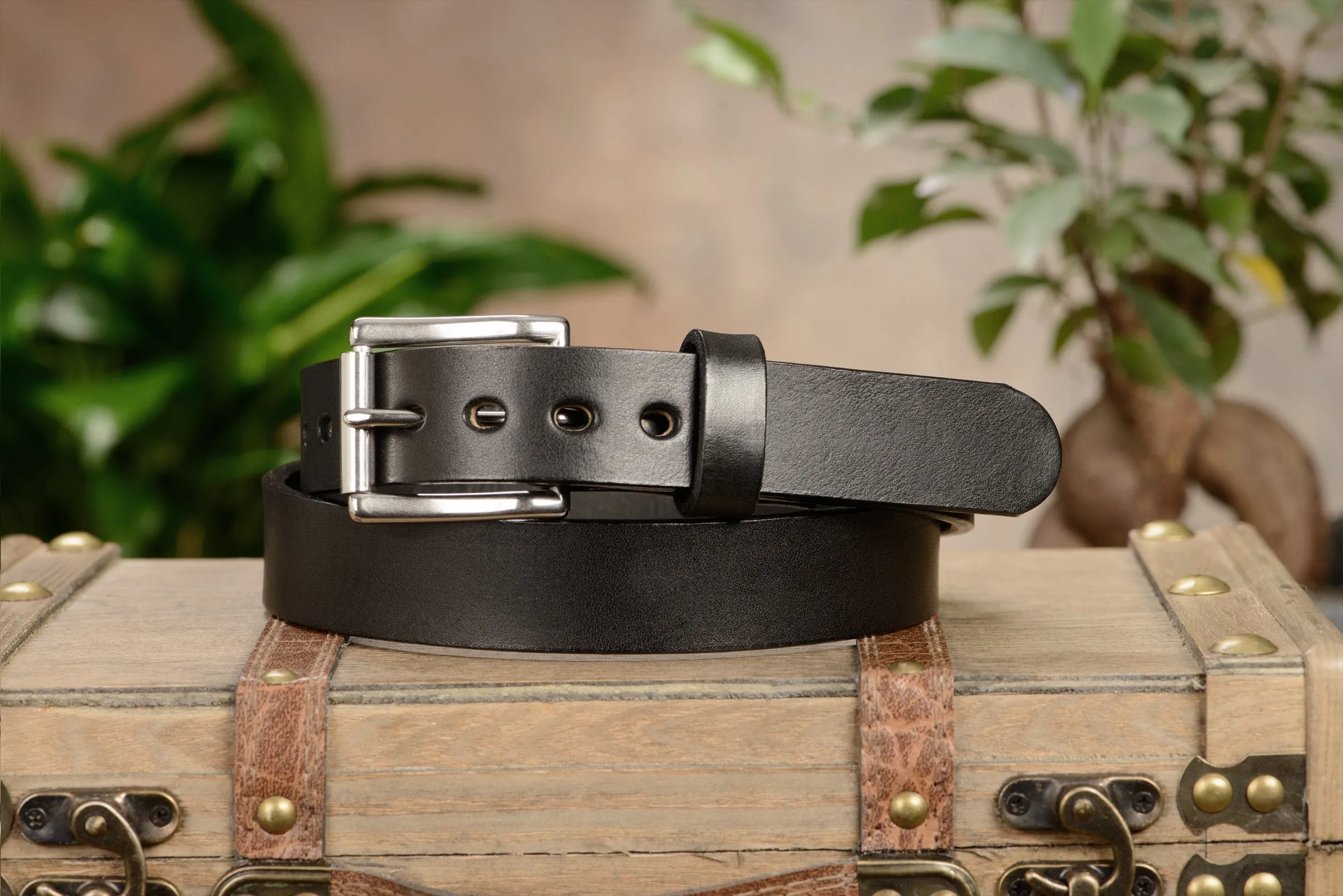The Eastwood: Men's Black Non Stitched Leather Belt Max Thick 1.25"
