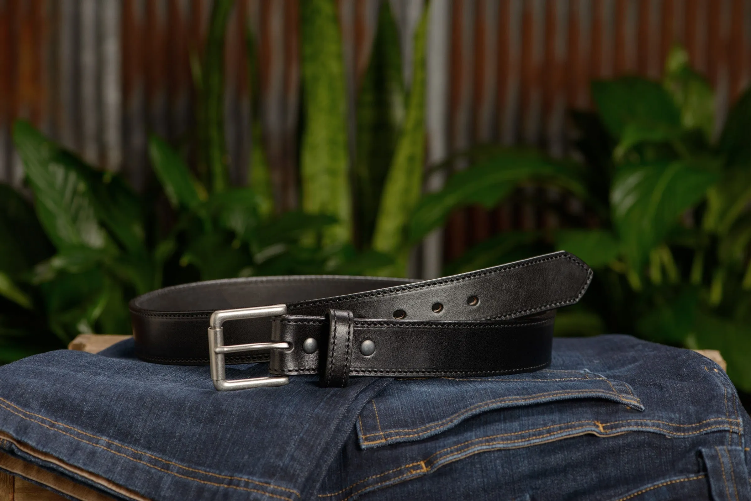 The Maverick: Men's Black Stitched Leather Belt 1.50"