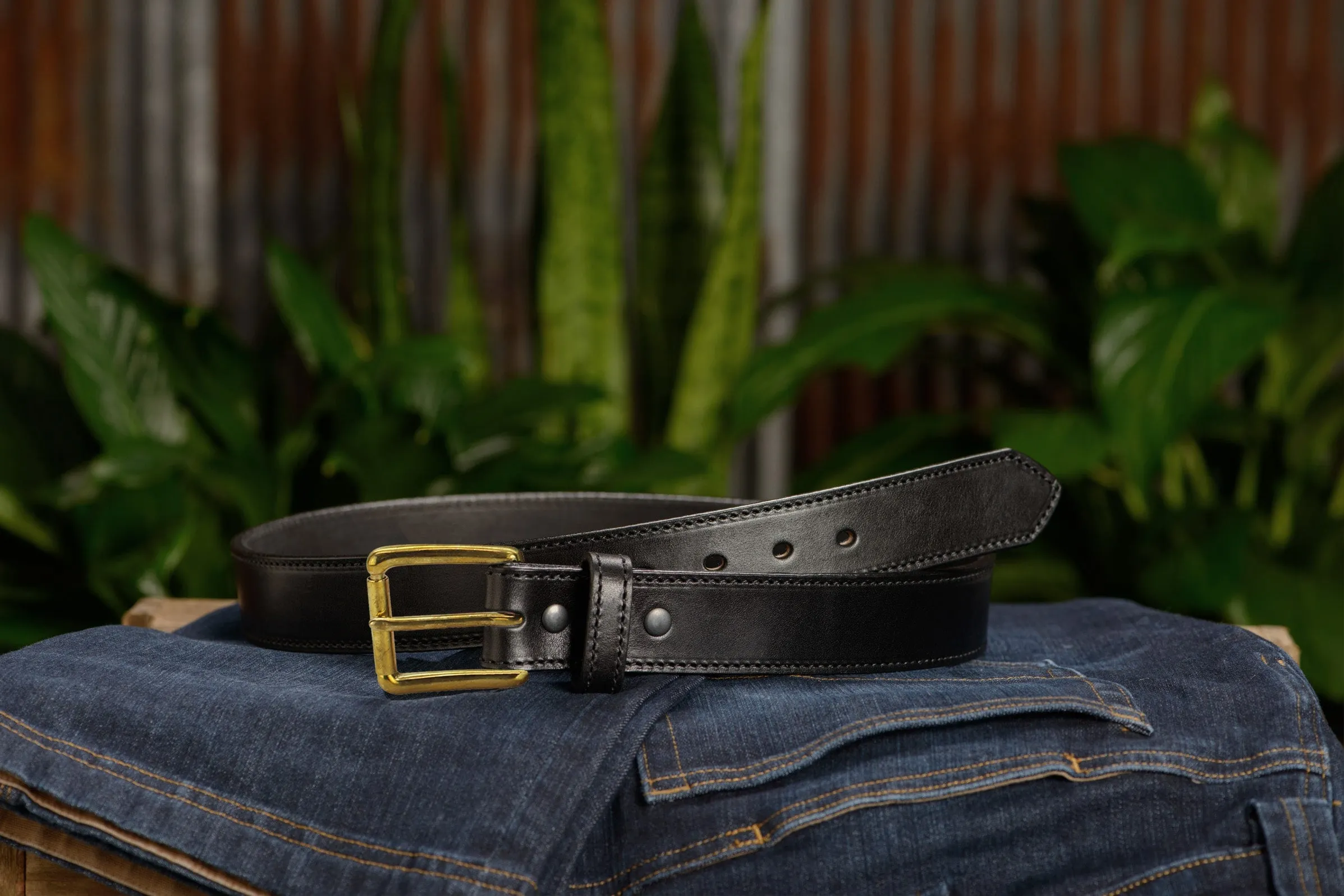 The Maverick: Men's Black Stitched Leather Belt With Brass 1.50"
