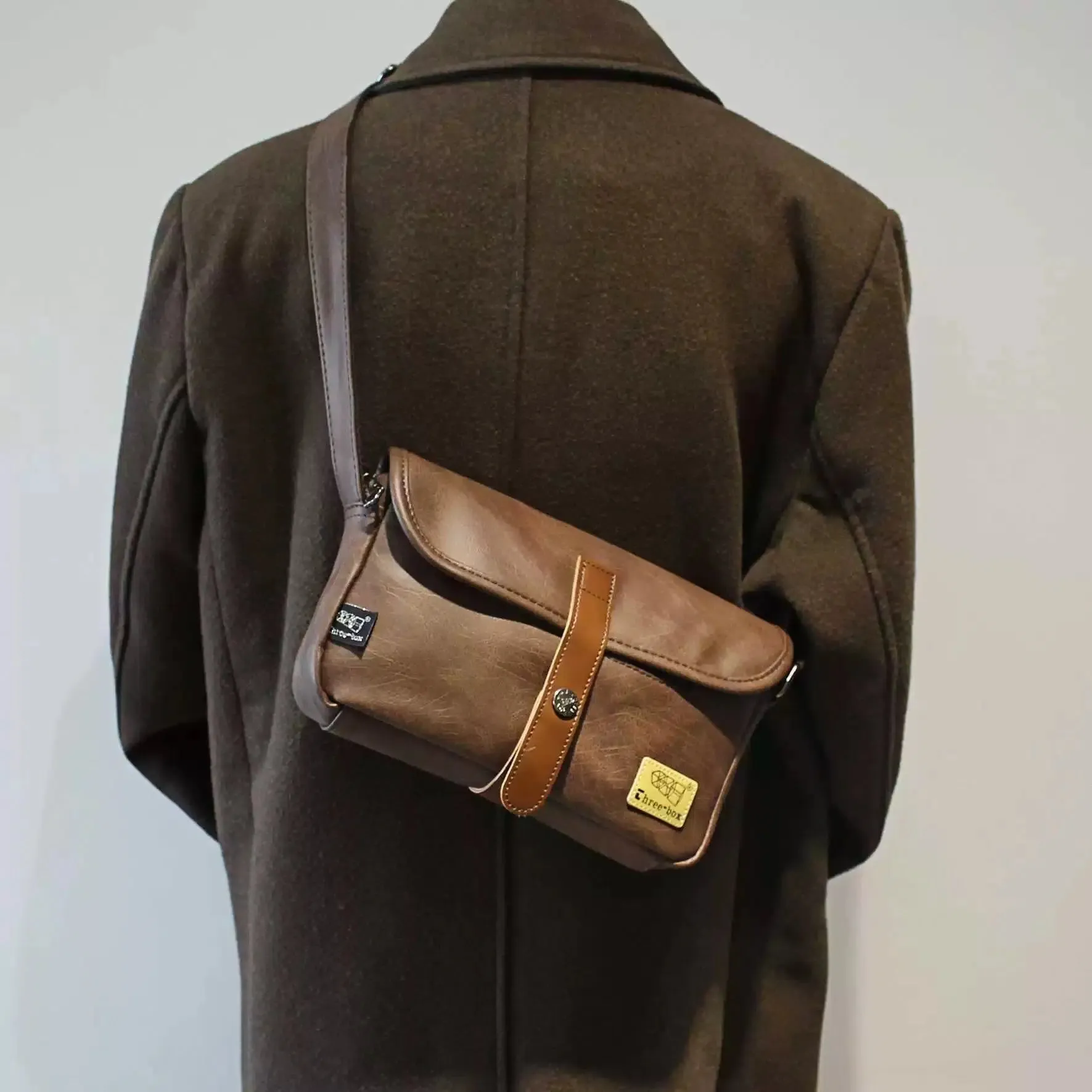 Vintage Leather Crossbody Bag